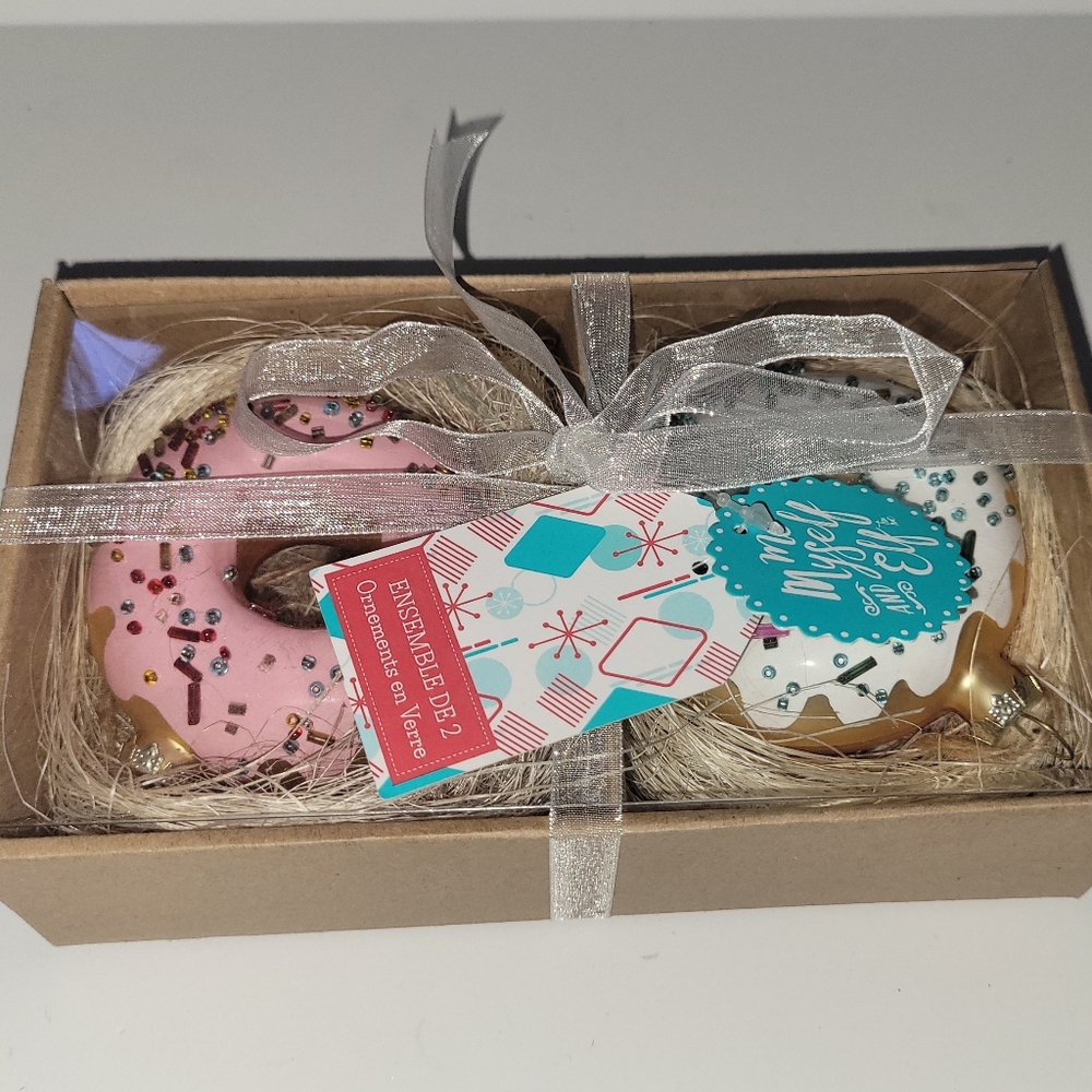 Me, Myself and Elf Set of 2 Porcelain Dessert Donut Ornaments, NIB